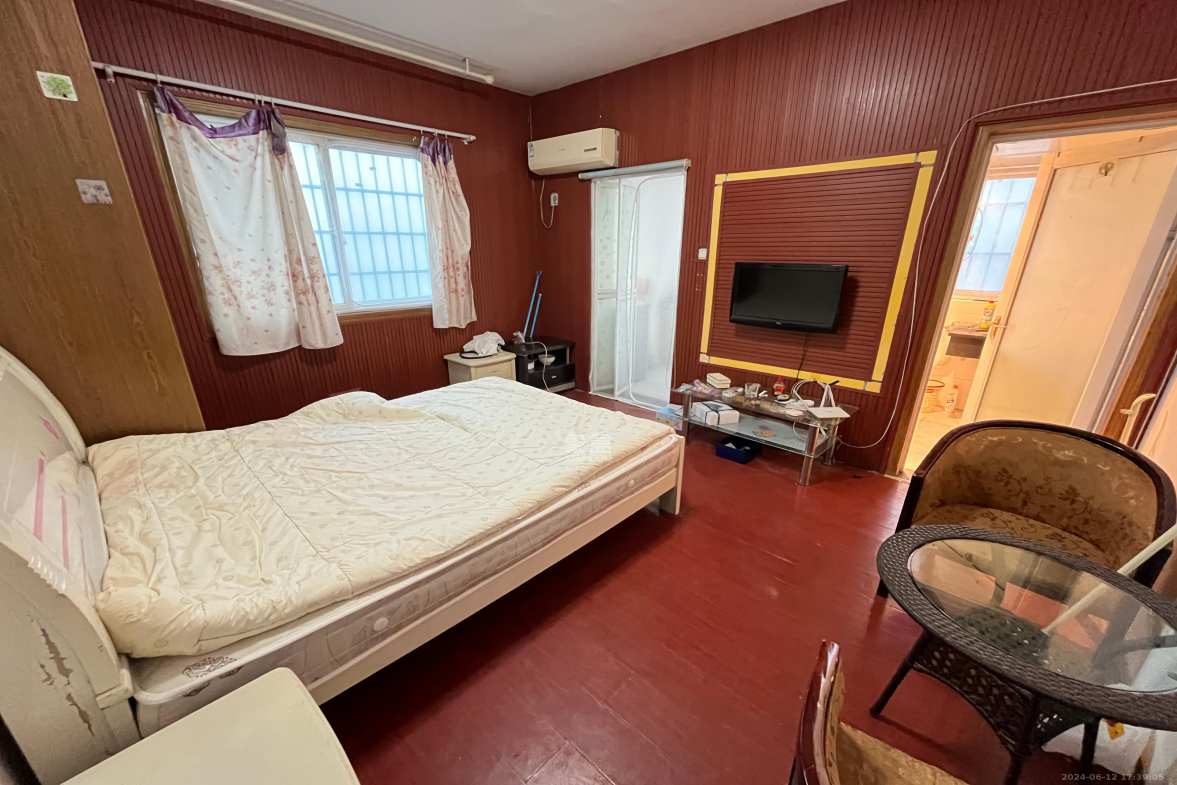 益佳苑  1室1厅1卫    1300.0元/月室内图1