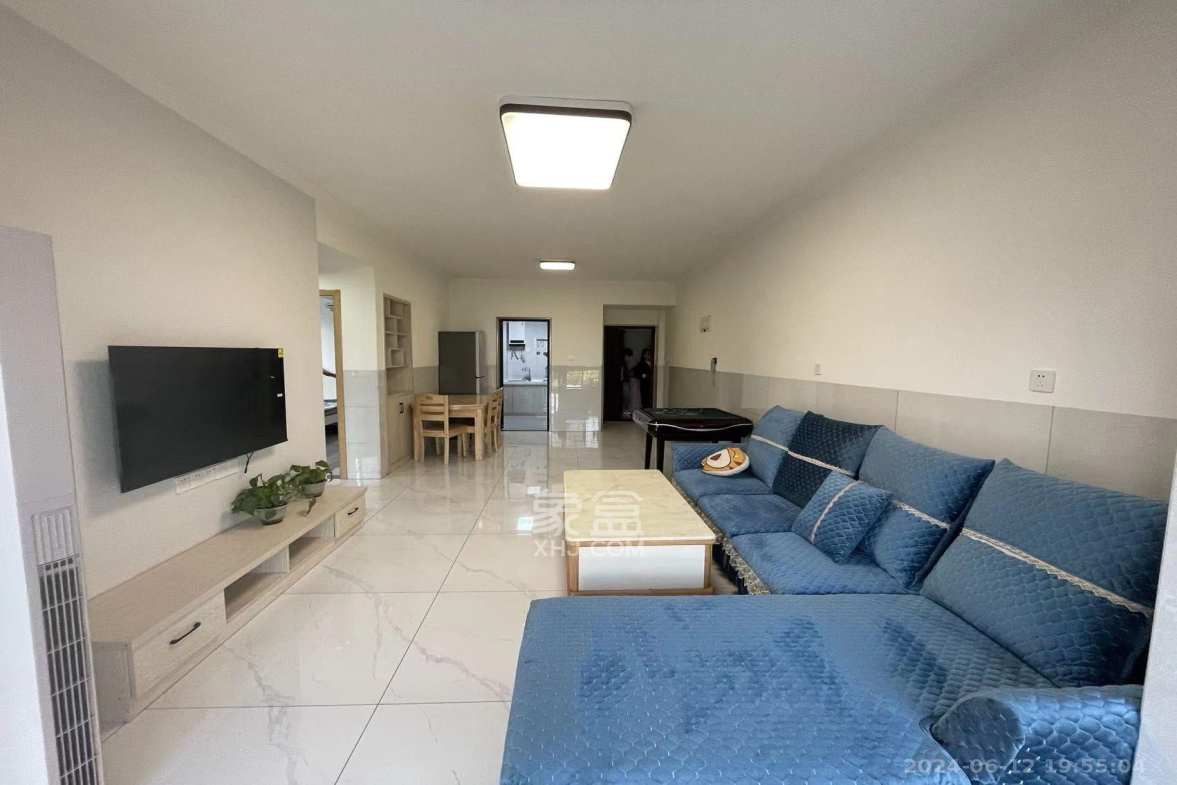 保利东郡 1室1厅1卫 1800.0元/月 保利东郡 1室1厅1卫 1800.0元/月室内图