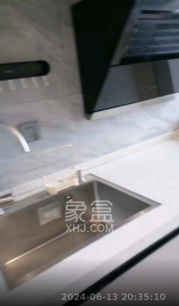 映客龙湖璟翠公馆（映客龙湖璟翠中心）  1室1厅1卫   1900.00元/月室内图