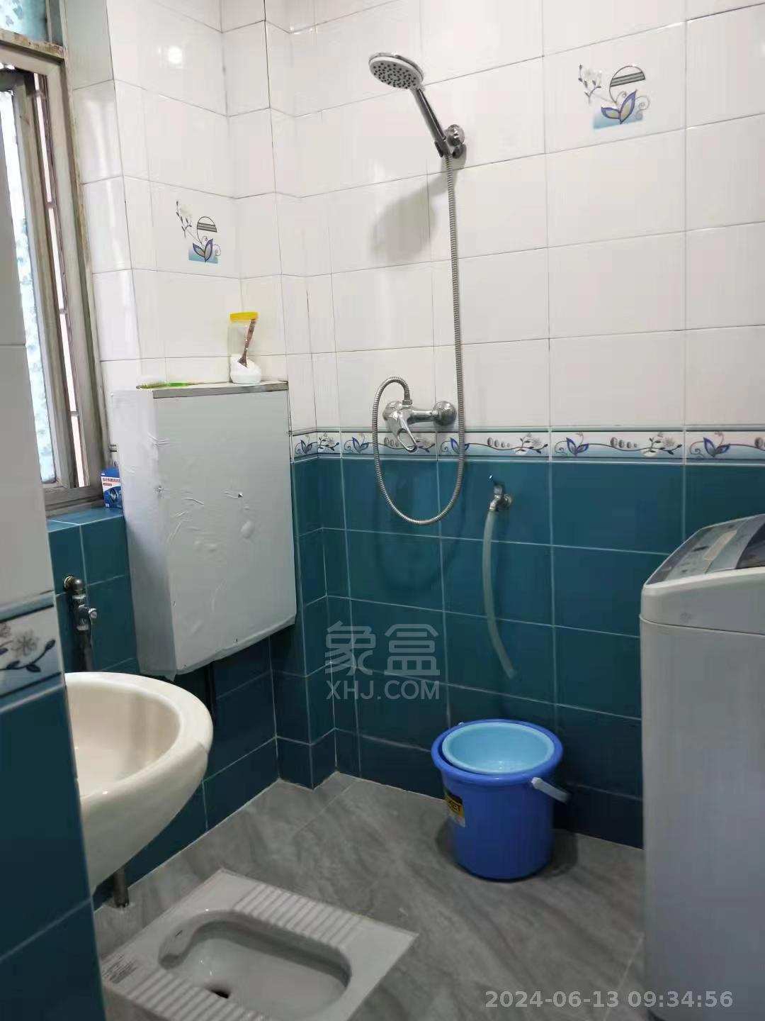 天禄大厦  2室1厅1卫    1000.0元/月室内图