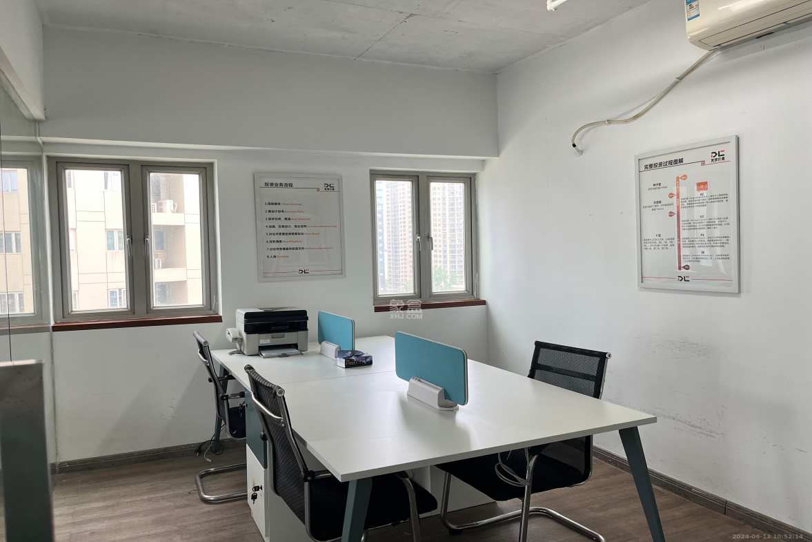 德思勤城市广场（宝格丽公寓）  2室1厅1卫    4800.0元/月室内图