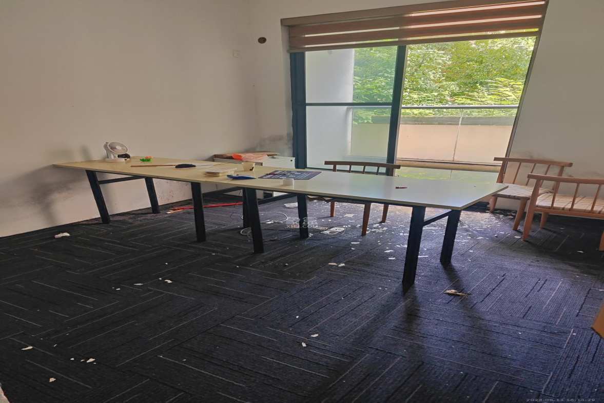 金科东方大院三四期 4室2厅2卫 5000.0元/月 金科东方大院三四期 4室2厅2卫 5000.0元/月室内图