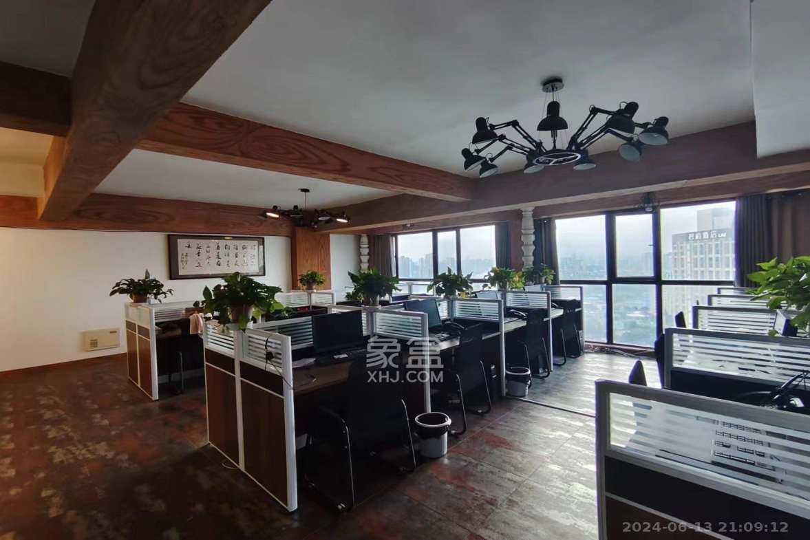 麓谷明珠  1室1厅1卫    7000.0元/月 麓谷明珠  1室1厅1卫    7000.0元/月室内图