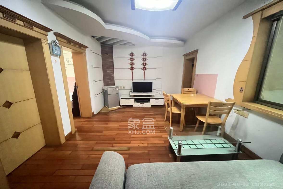 曙光路综合楼  2室1厅1卫   1500.00元/月室内图