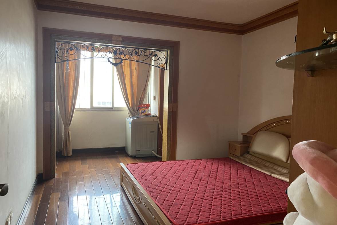 王家小区  3室2厅2卫    1000.0元/月室内图