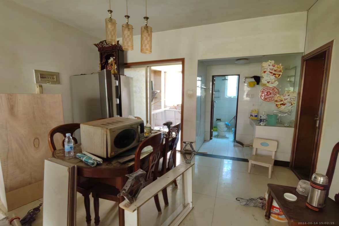 鄱阳小区 3室2厅1卫 1500.0元/月 鄱阳小区 3室2厅1卫 1500.0元/月室内图