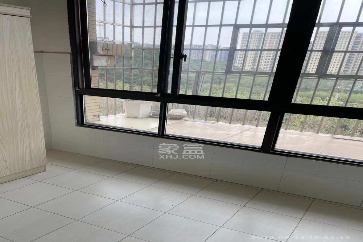 丰园城（鄱阳小区二期）  2室2厅1卫    1800.0元/月室内图