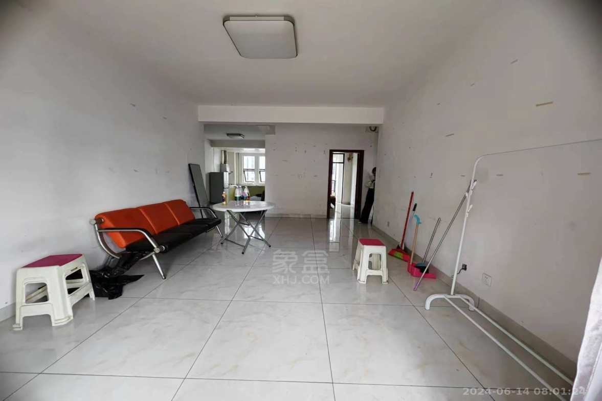 尚格名城香榭丽舍 3室2厅1卫 1800.0元/月 尚格名城香榭丽舍 3室2厅1卫 1800.0元/月室内图