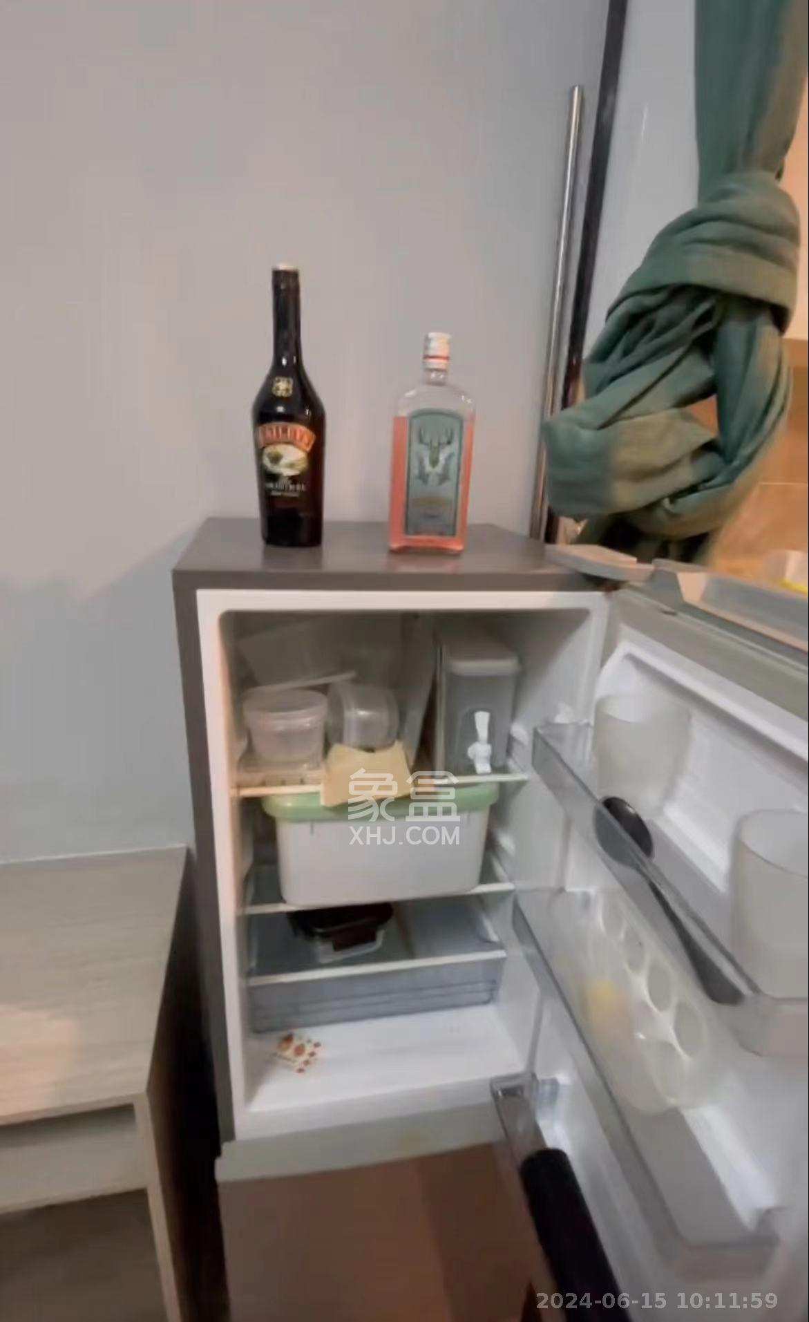 新城和樾(新城和樾公馆)  1室1厅1卫    1200.0元/月 新城和樾(新城和樾公馆)  1室1厅1卫    1200.0元/月室内图1