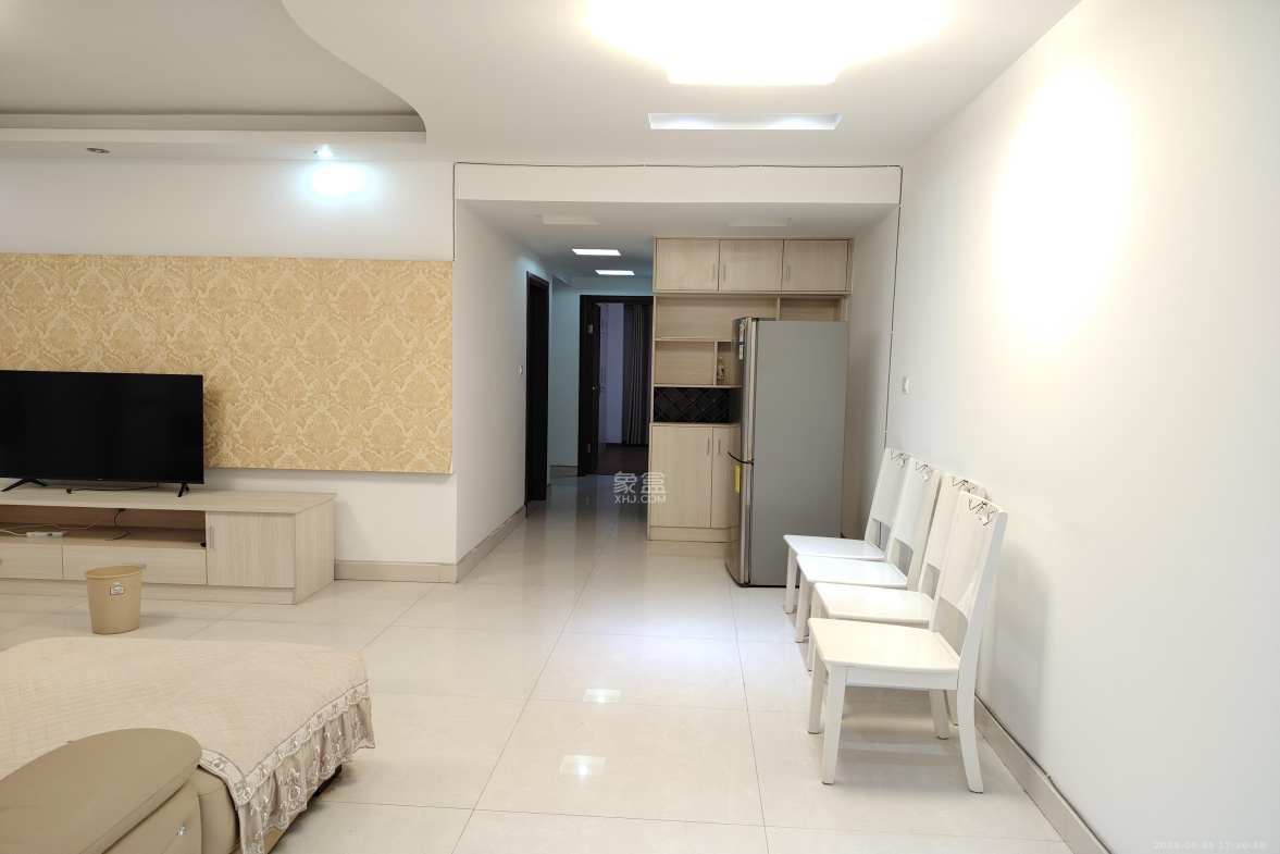 星蓝湾 3室2厅1卫 2998.0元/月 星蓝湾 3室2厅1卫 2998.0元/月室内图