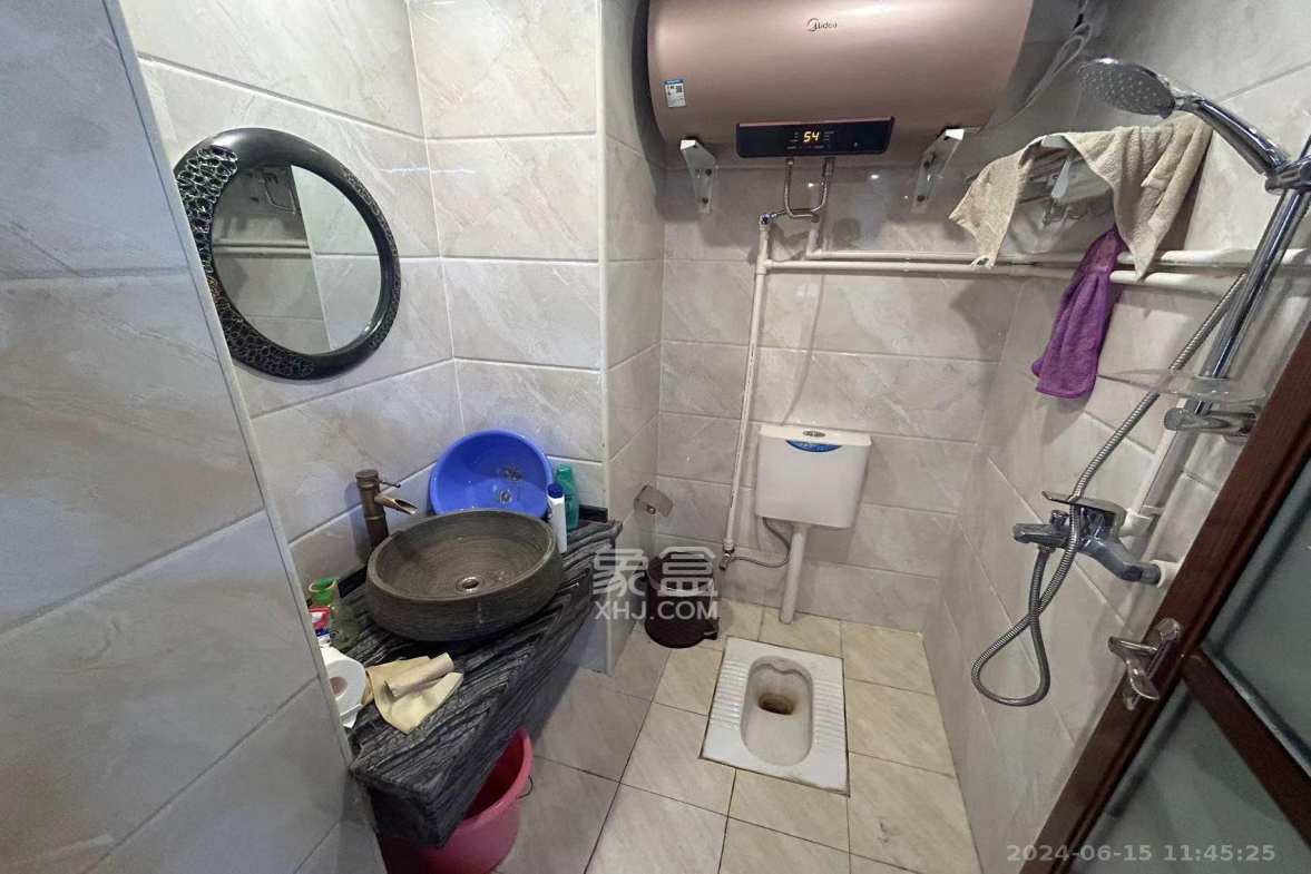 半山公馆（半山国际中心）  1室1厅1卫    23000.0元/月室内图