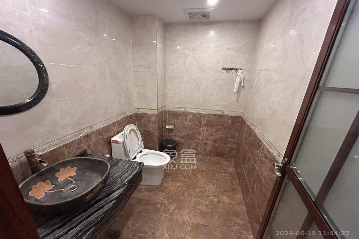 半山公馆(半山国际中心) 1室1厅1卫 23000.0元/月 半山公馆(半山国际中心) 1室1厅1卫 23000.0元/月室内图