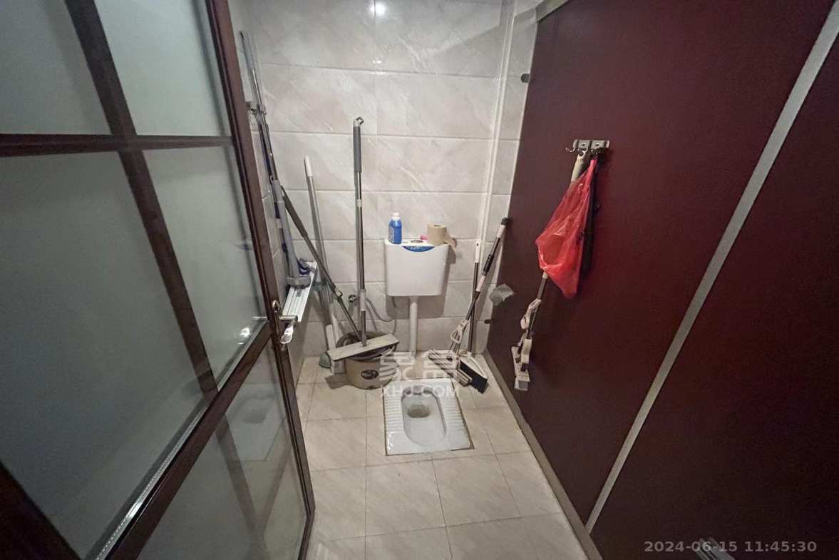 半山公馆（半山国际中心）  1室1厅1卫    23000.0元/月室内图