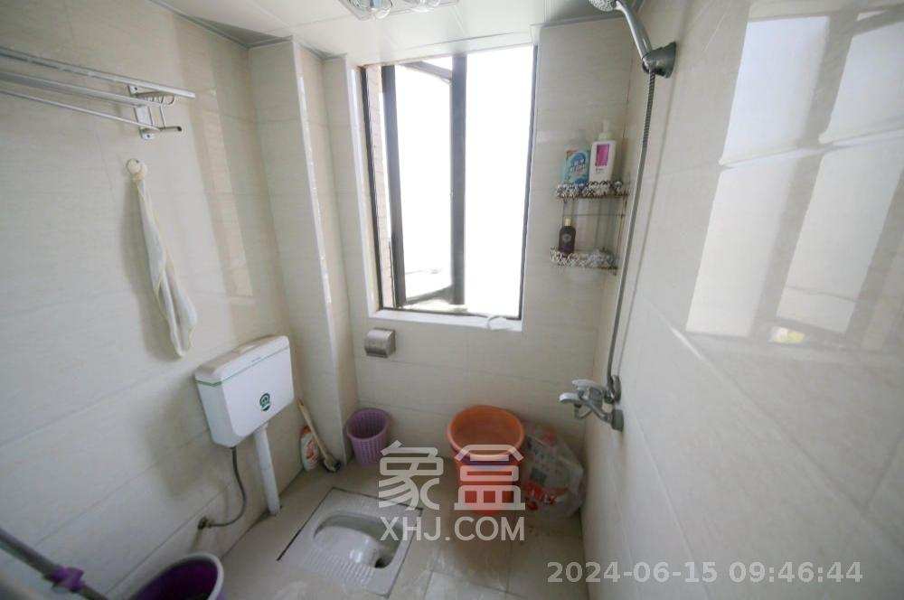 三江花中城 3室2厅2卫 2500.0元/月 三江花中城 3室2厅2卫 2500.0元/月室内图