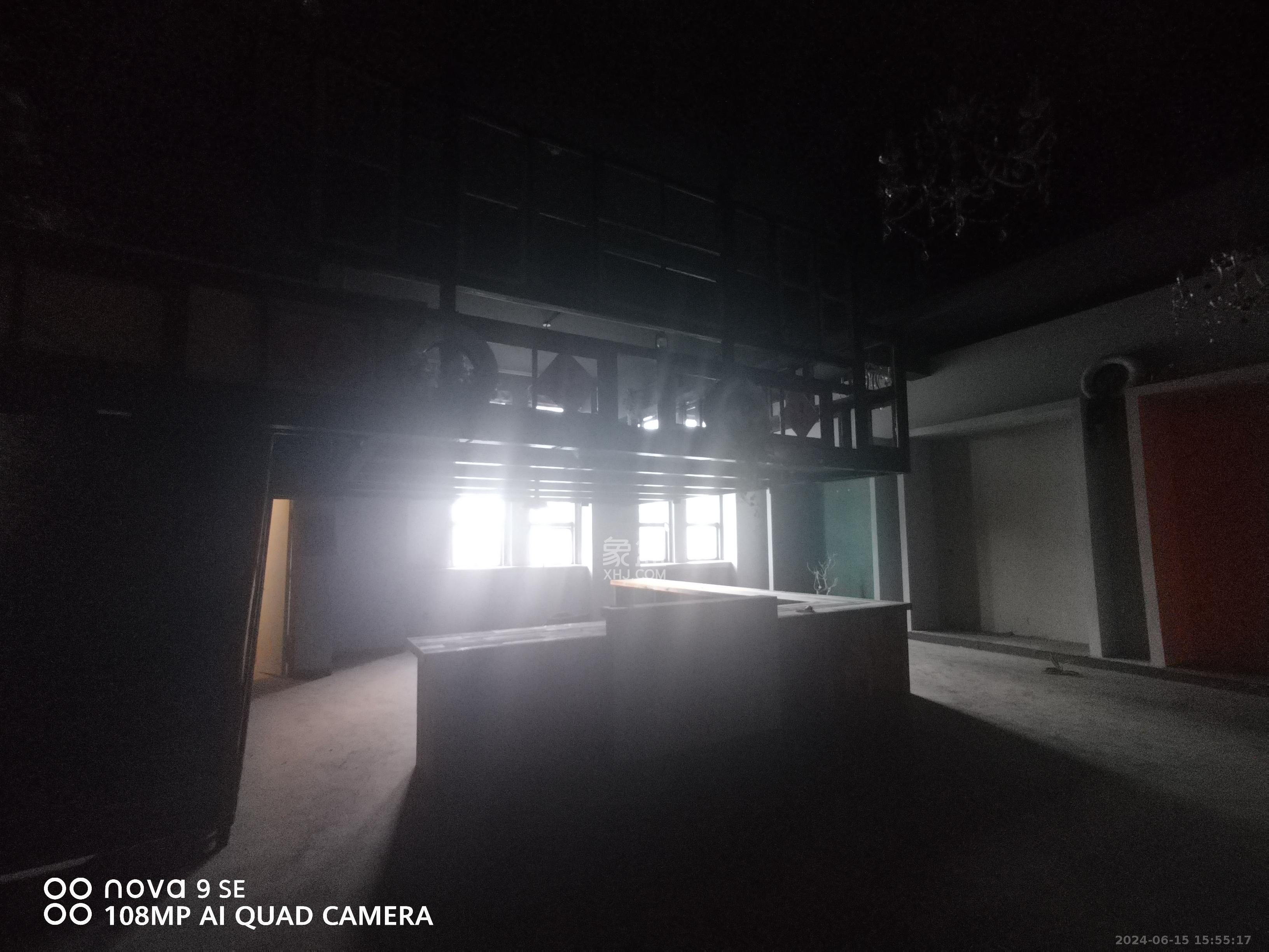 新世界创邸   140.01㎡      8000.0元/月