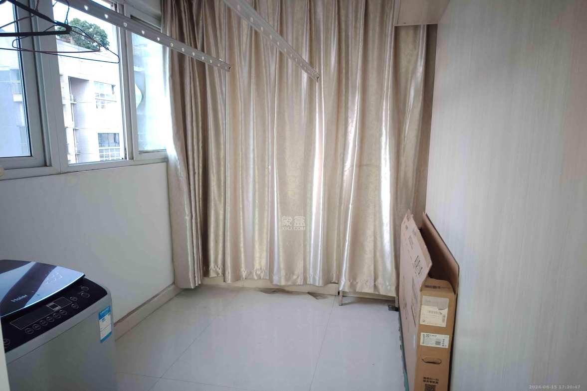 星蓝湾 3室2厅1卫 2998.0元/月 星蓝湾 3室2厅1卫 2998.0元/月室内图