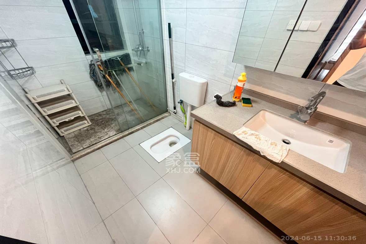 澳海望洲府 4室2厅2卫 2400.0元/月 澳海望洲府 4室2厅2卫 2400.0元/月室内图