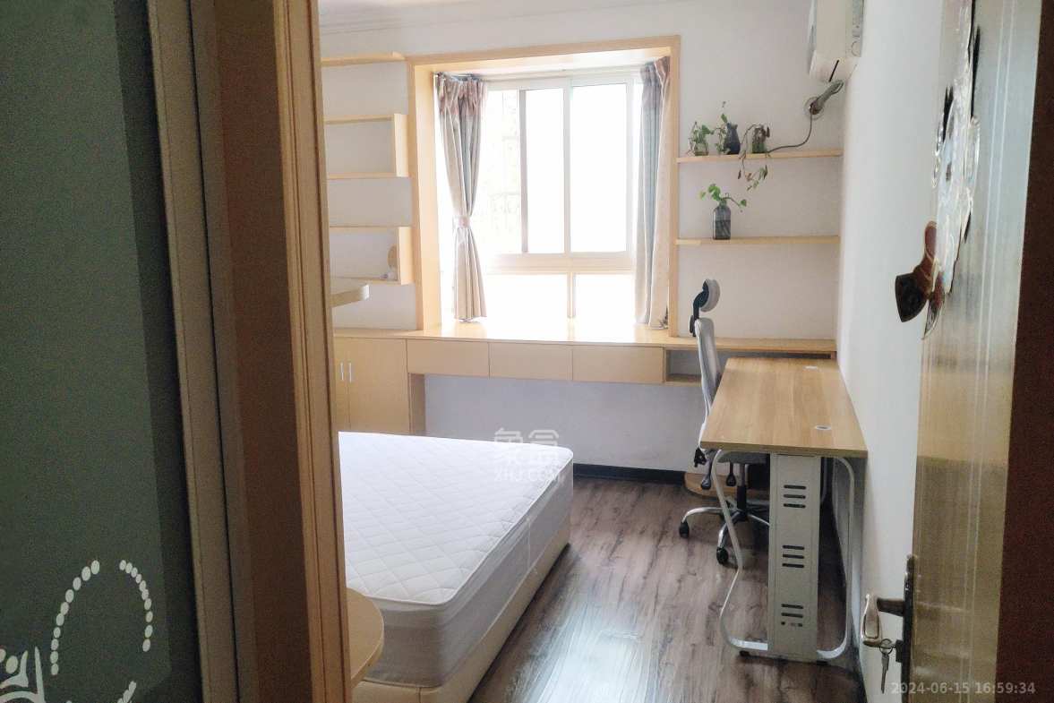 方略学府佳境  3室2厅1卫   2500.00元/月室内图