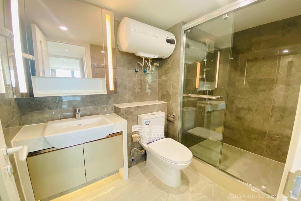 华远华时代 3室2厅2卫 5500.0元/月 华远华时代 3室2厅2卫 5500.0元/月室内图