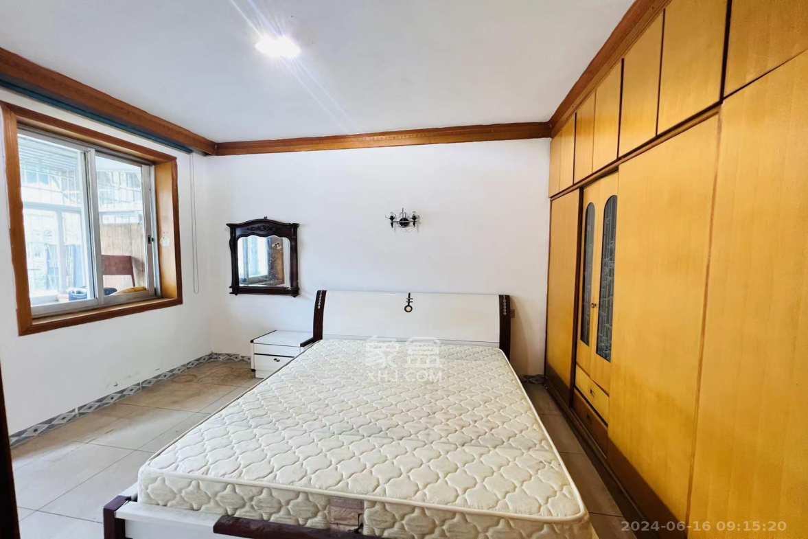 东瓜山一村  1室1厅1卫   1100.00元/月室内图