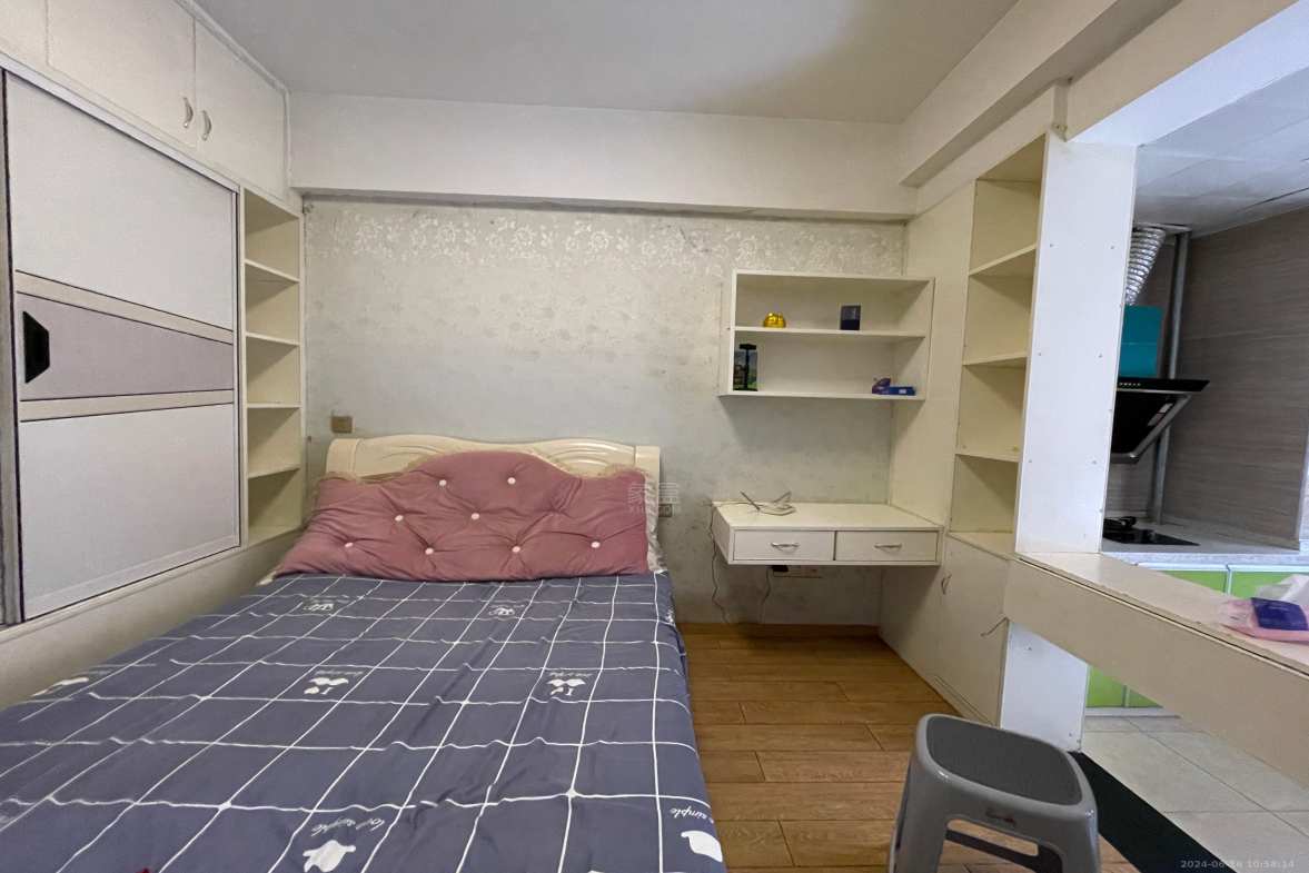 中建御山和苑  1室1厅1卫   1200.00元/月室内图