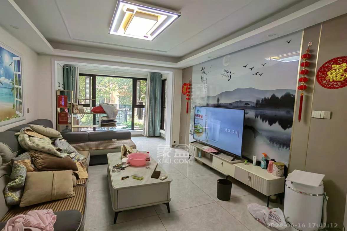 碧桂园公园壹号(凯怡茗苑) 3室2厅1卫 1600.0元/月 碧桂园公园壹号(凯怡茗苑) 3室2厅1卫 1600.0元/月室内图