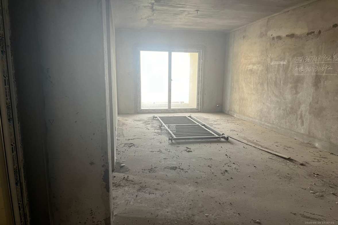 保利香槟国际 3室2厅2卫 900.0元/月 保利香槟国际 3室2厅2卫 900.0元/月室内图