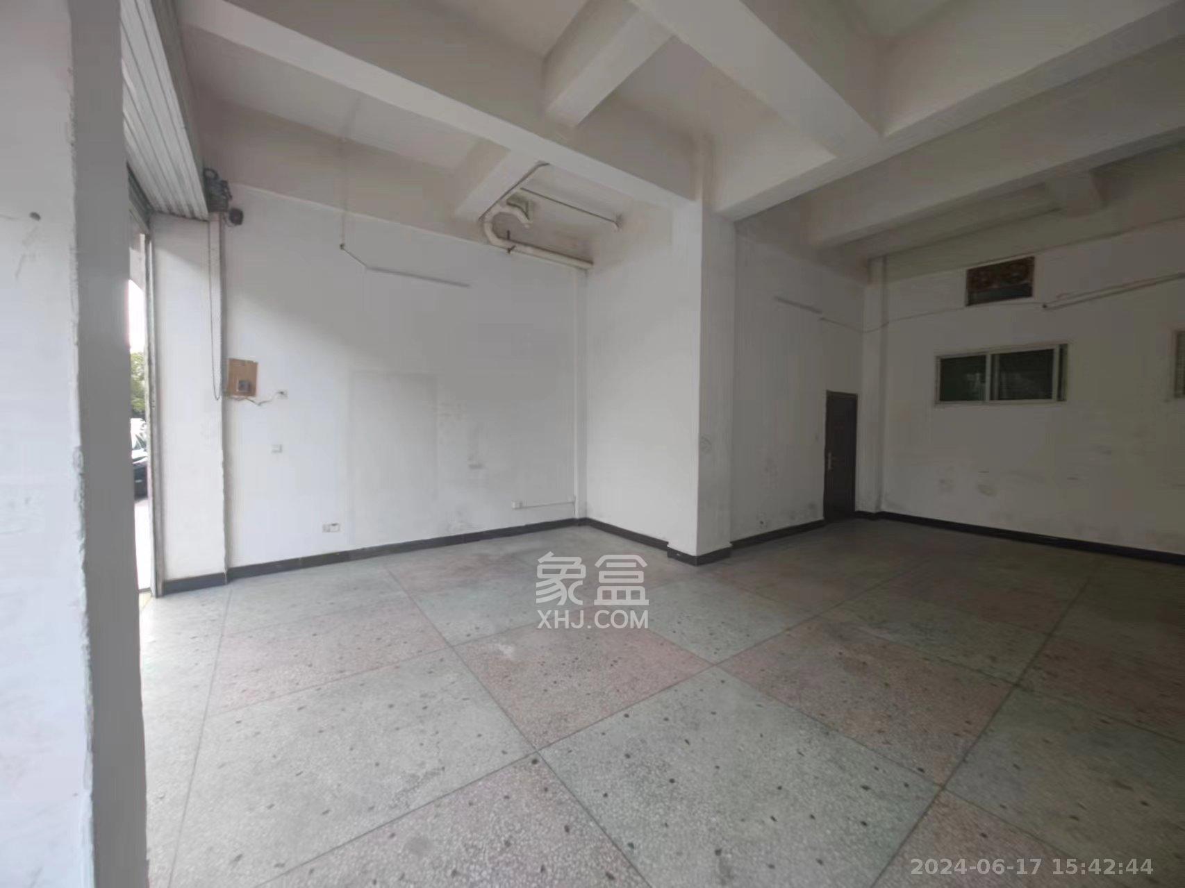 松雅安置小区   88.0㎡      2000.0元/月室内图