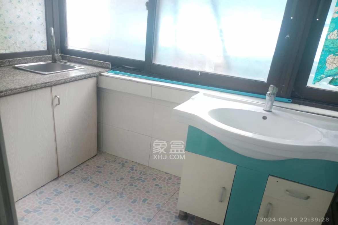 凯通国际城(凯通朝庭) 1室0厅0卫 1500.0元/月 凯通国际城(凯通朝庭) 1室0厅0卫 1500.0元/月室内图