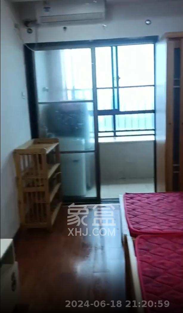 长盛上东区  1室1厅1卫   1600.00元/月室内图