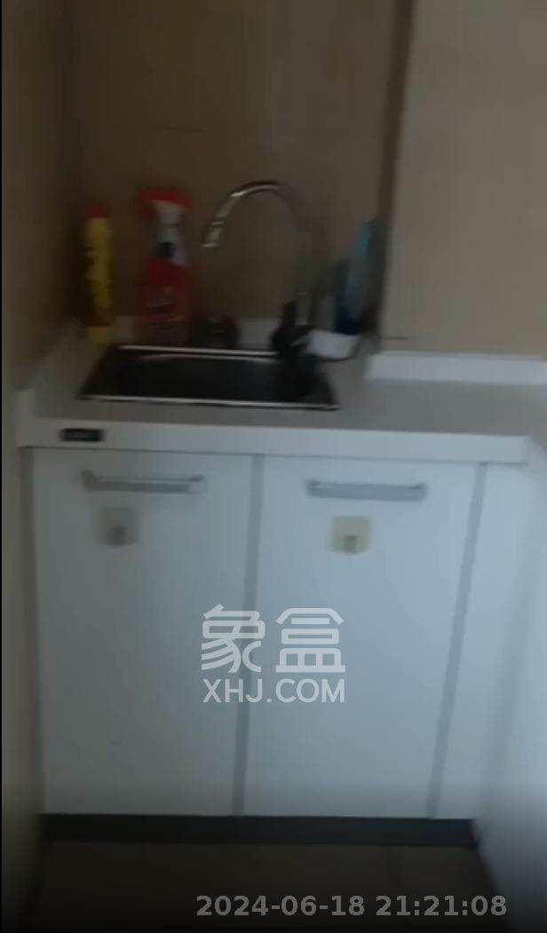 长盛上东区  1室1厅1卫   1600.00元/月室内图