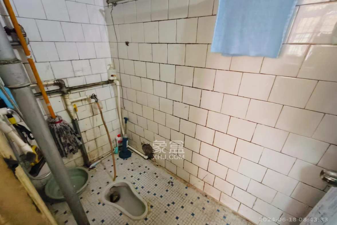 工商所宿舍（上碧湘街30号）  2室1厅1卫   1200.00元/月室内图