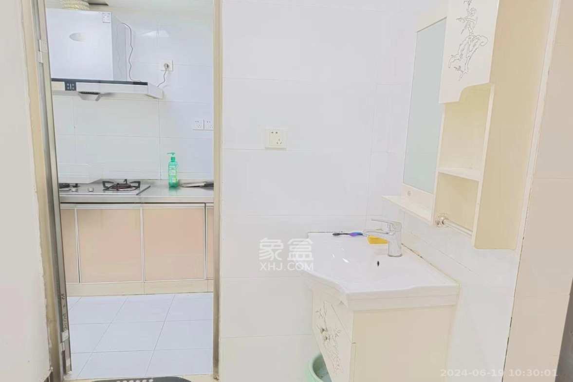 马王堆商贸城  2室1厅1卫    1500.0元/月室内图