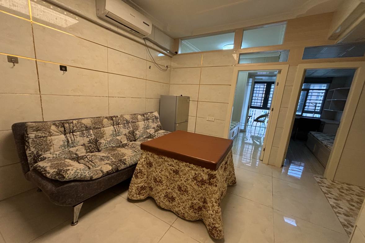 百弘学府城 2室2厅1卫 900.00元/月 百弘学府城 2室2厅1卫 900.00元/月室内图