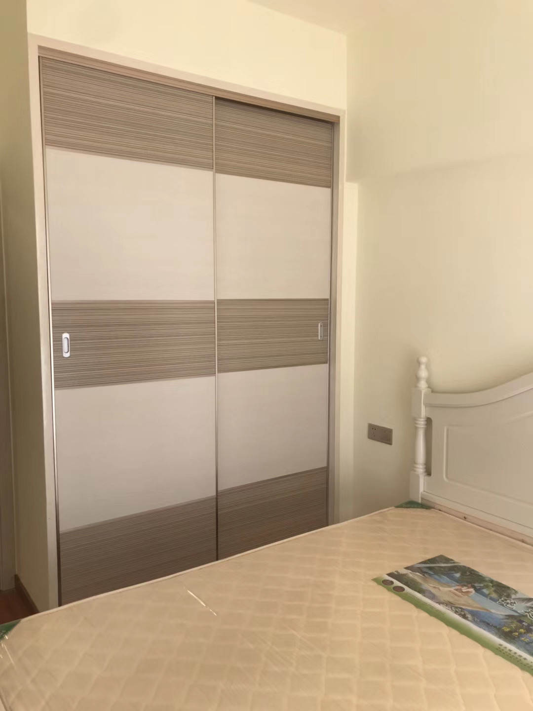 百弘学府城  2室2厅2卫    1300.0元/月室内图