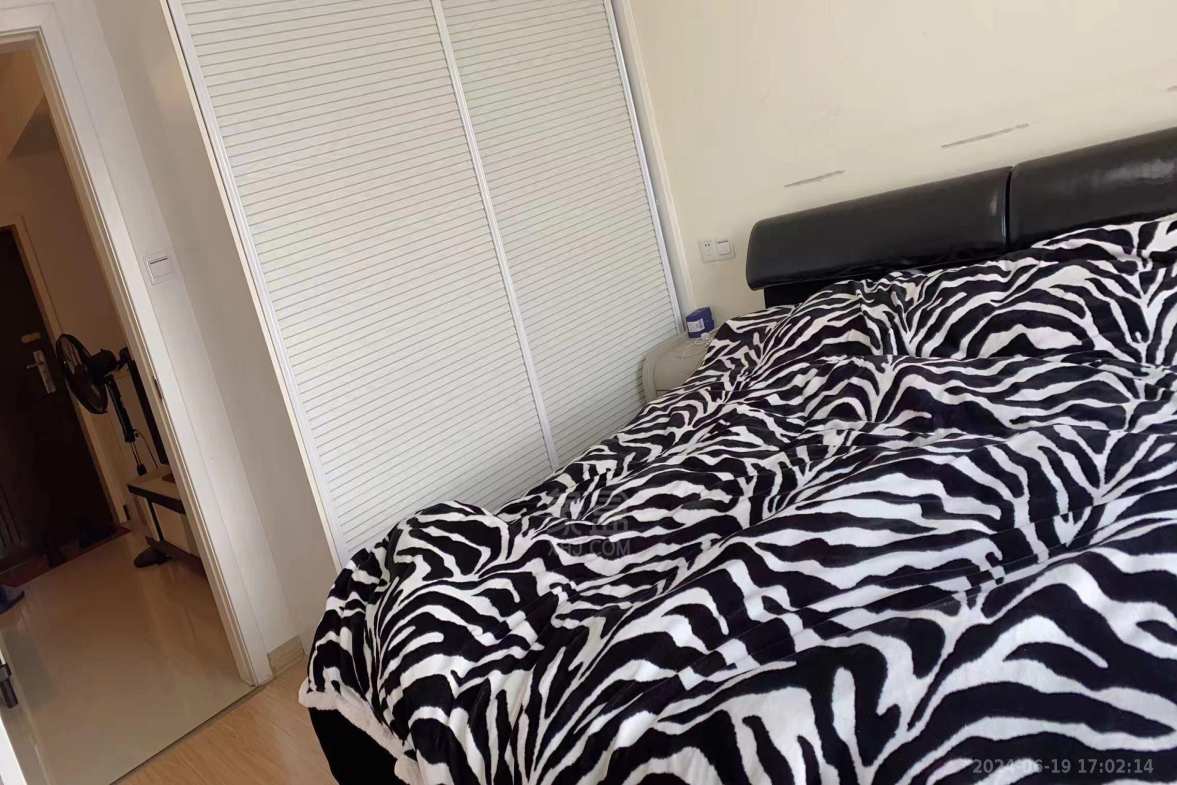 旺和佳苑 1室1厅1卫 1400.0元/月 旺和佳苑 1室1厅1卫 1400.0元/月室内图