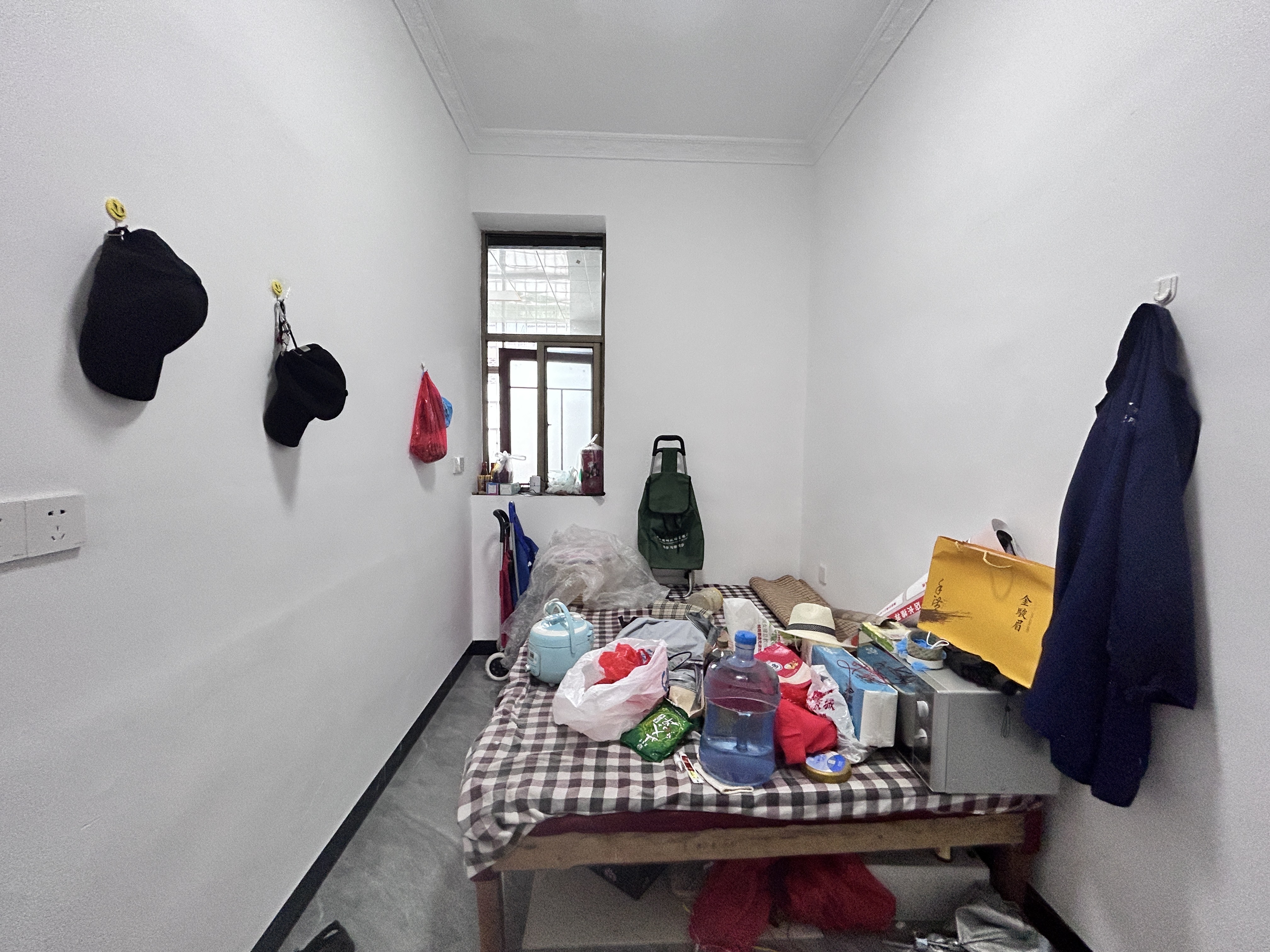 盐业副食小区  3室1厅1卫    36.8万