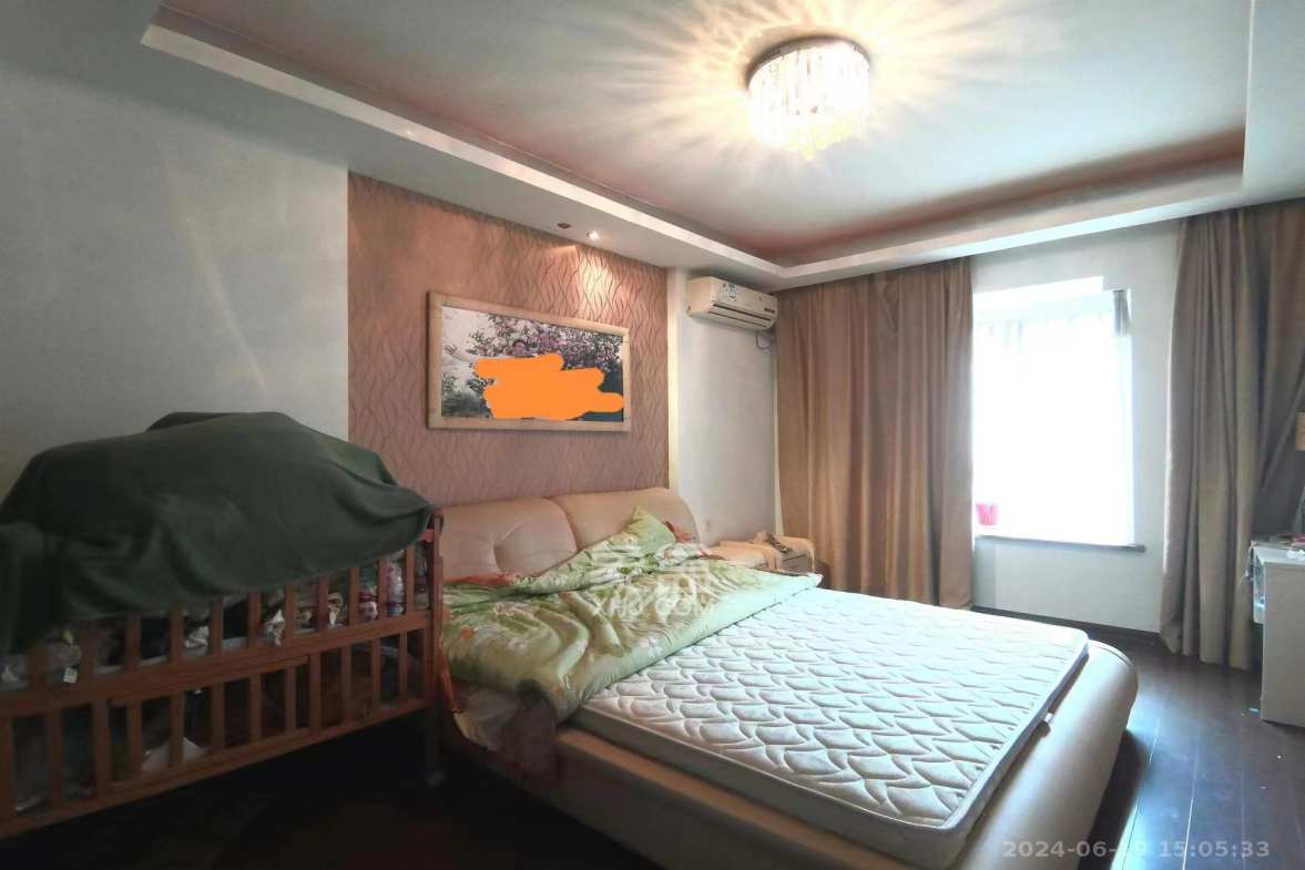 楚天馨苑  3室2厅2卫    2100.0元/月 楚天馨苑  3室2厅2卫    2100.0元/月室内图