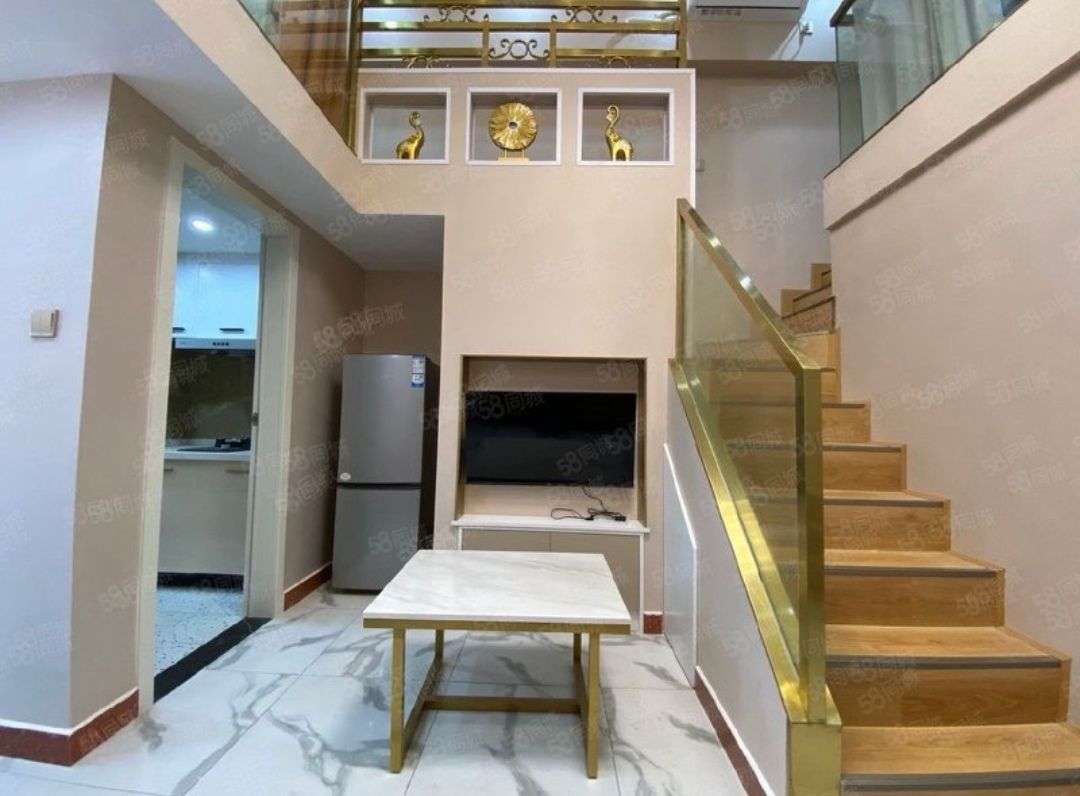 青春里  1室0厅0卫    1800.0元/月室内图