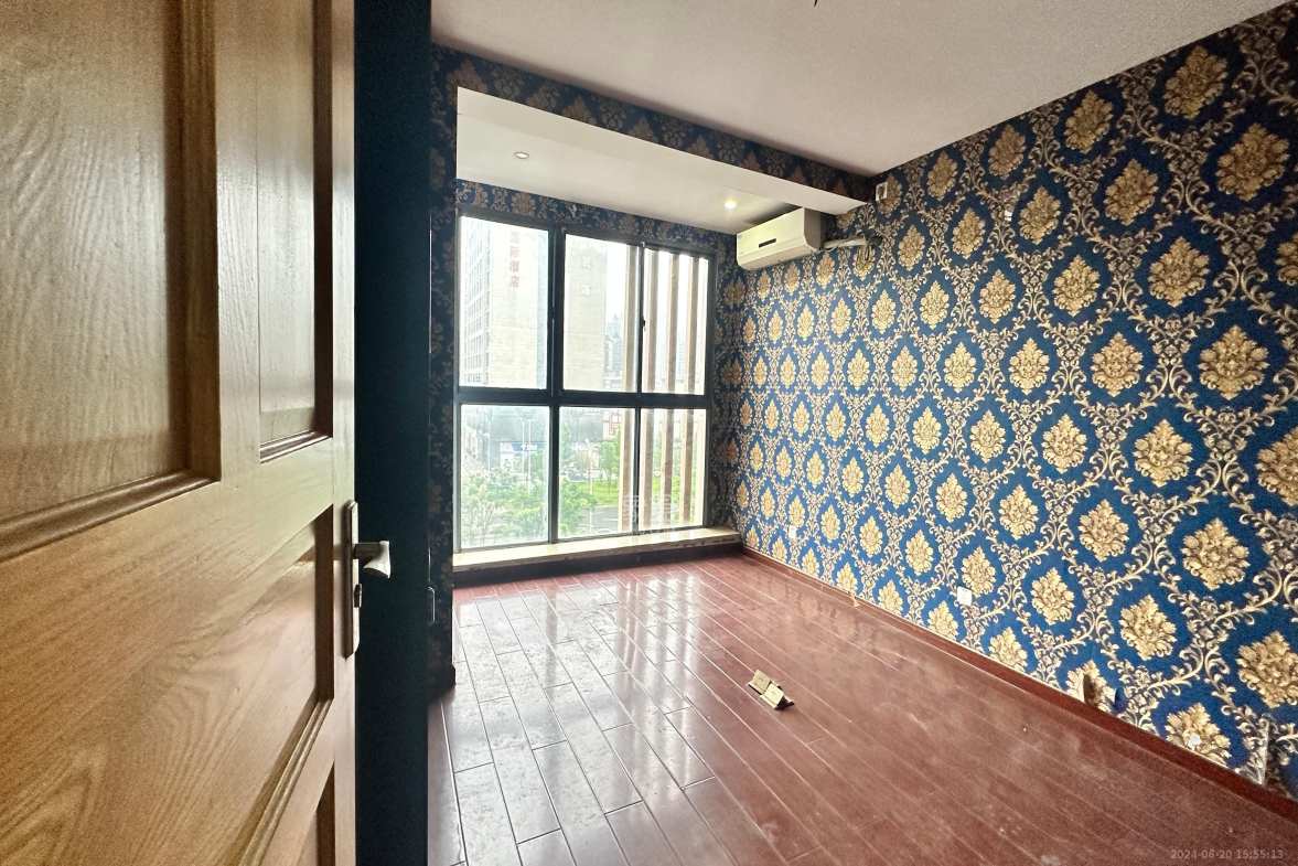 勤诚达新界  2室2厅1卫    1500.0元/月室内图