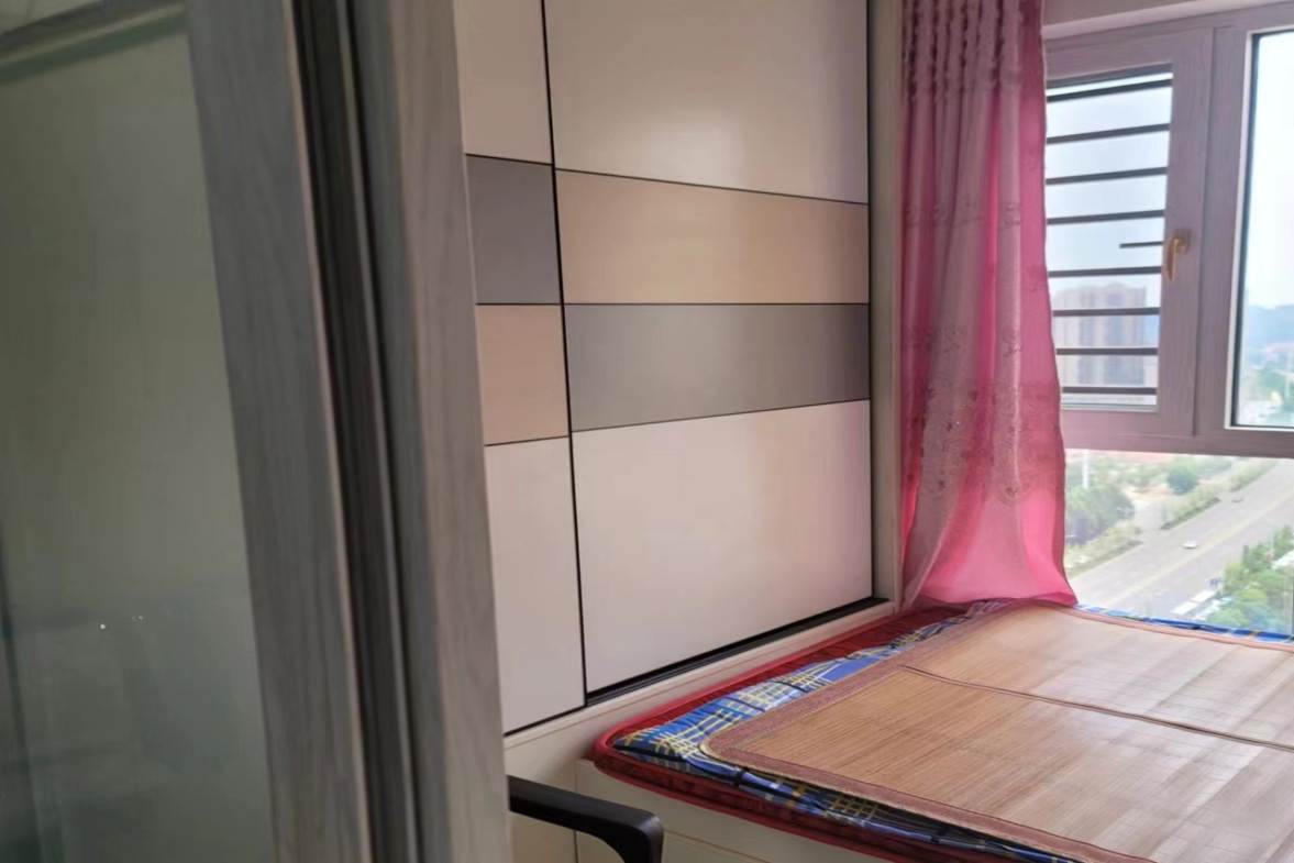 百弘学府城 1室1厅1卫 1000.0元/月 百弘学府城 1室1厅1卫 1000.0元/月室内图