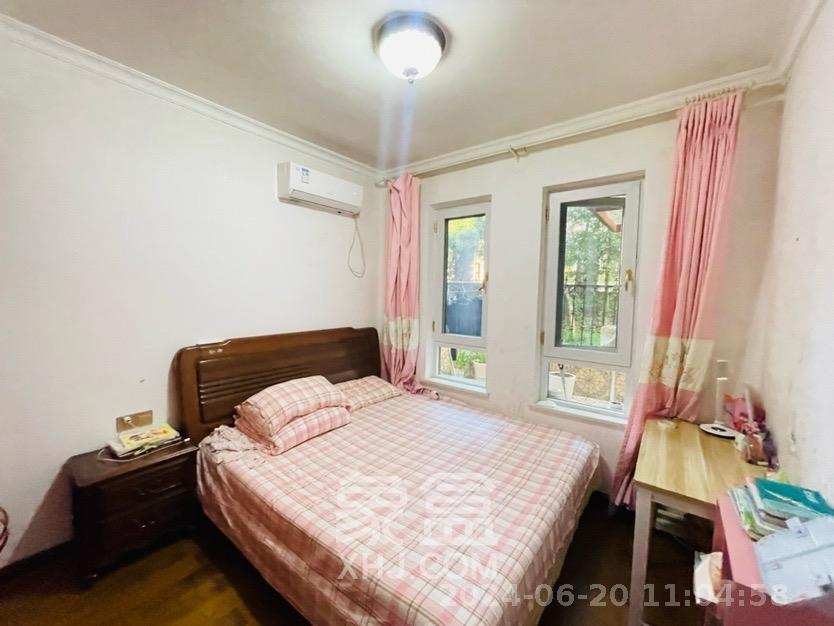 郡原居里  3室2厅2卫   3200.00元/月室内图