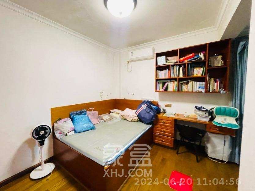 郡原居里  3室2厅2卫   3200.00元/月室内图