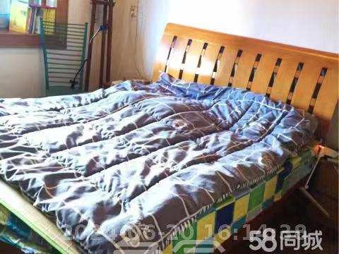 解放村  2室1厅1卫   22.00万客厅