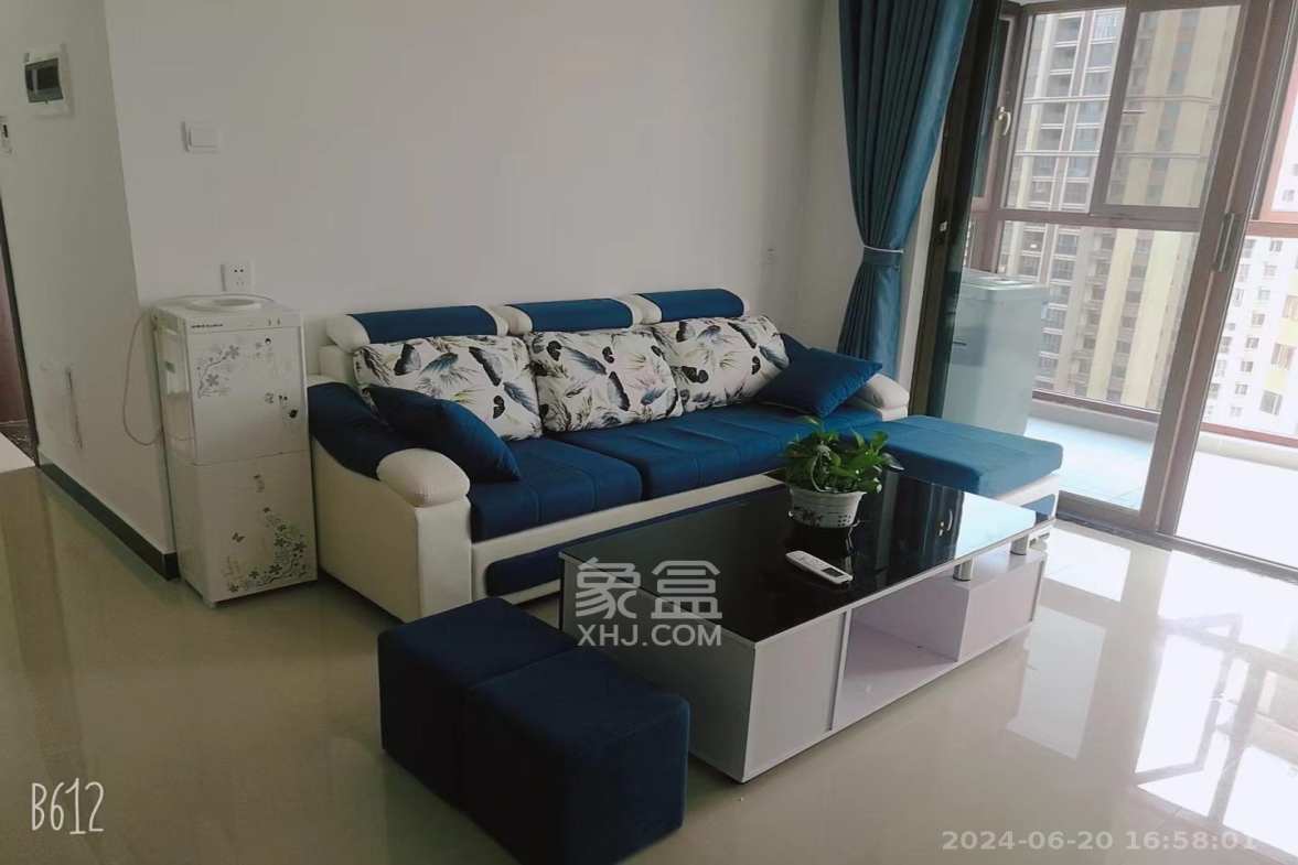 万里时代  3室2厅2卫    2700.0元/月室内图1