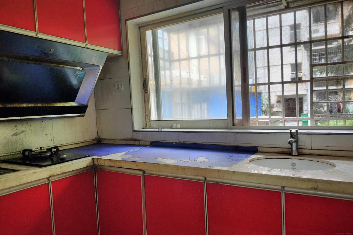 创业乐园  1室1厅1卫    800.0元/月室内图