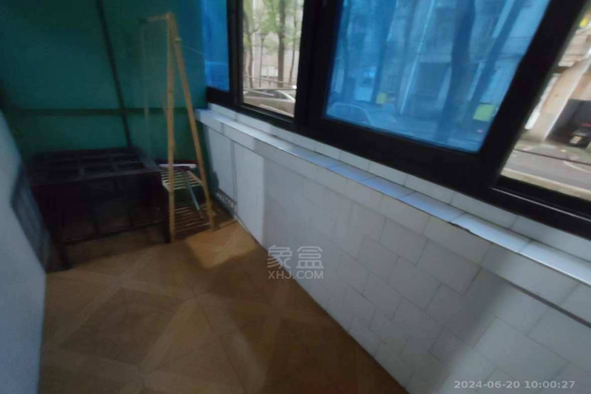 馨柳花园团结村  2室1厅1卫   800.00元/月室内图