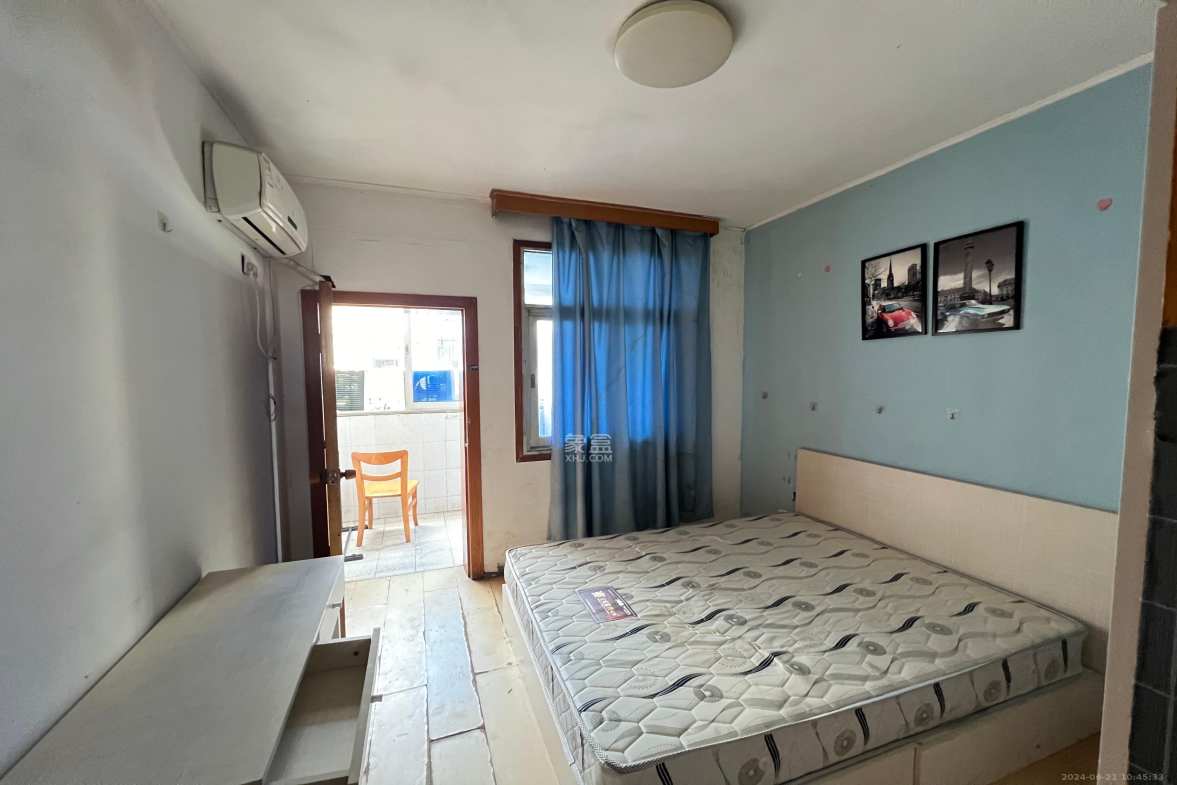 旅泰商住楼  4室1厅1卫   1800.00元/月室内图