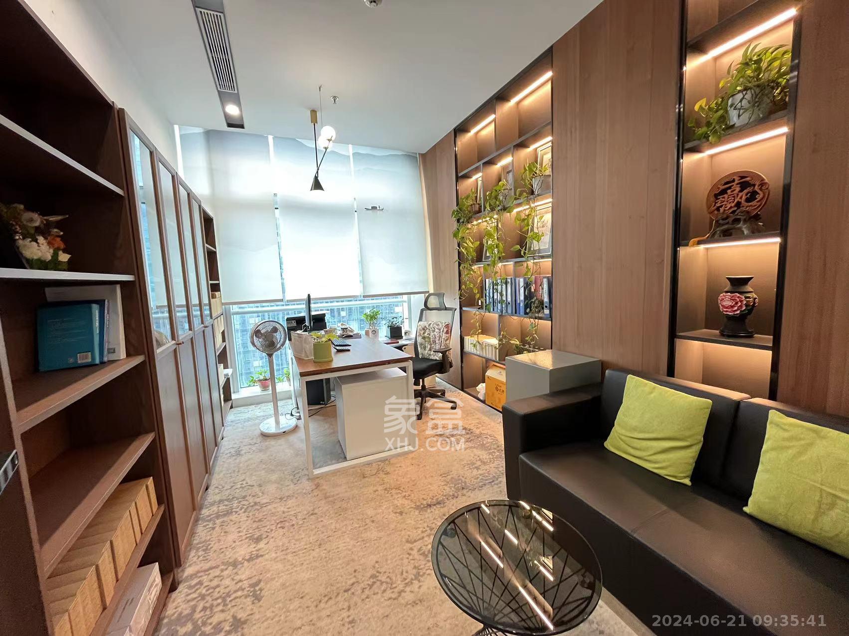 湘江财富金融中心   548.0㎡      42000.0元/月室内图