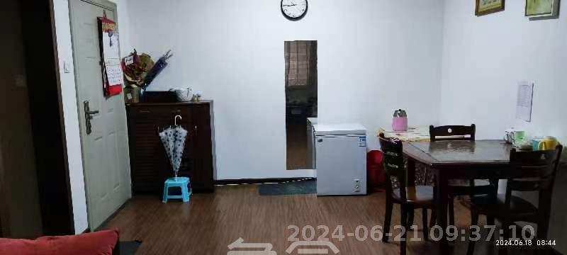 东方新世界  2室1厅1卫    2400.0元/月 东方新世界  2室1厅1卫    2400.0元/月室内图